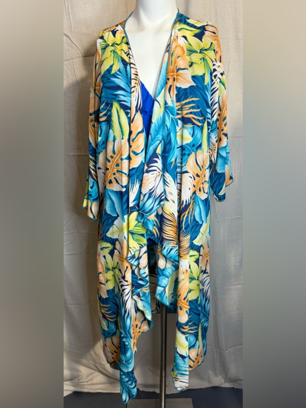 LuLaRoe Rainbow Logo Tag on Teal & Navy Stripes